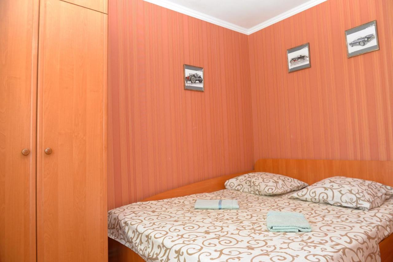 Domik na Fontane Hotel Oldenburg Bagian luar foto